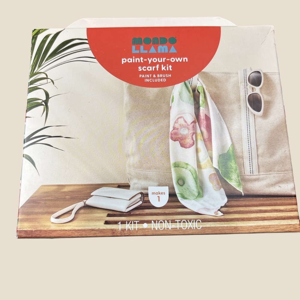 Mondo‎ Llama Paint Your Own Scarf Painting Kit Includes Everything New In Box